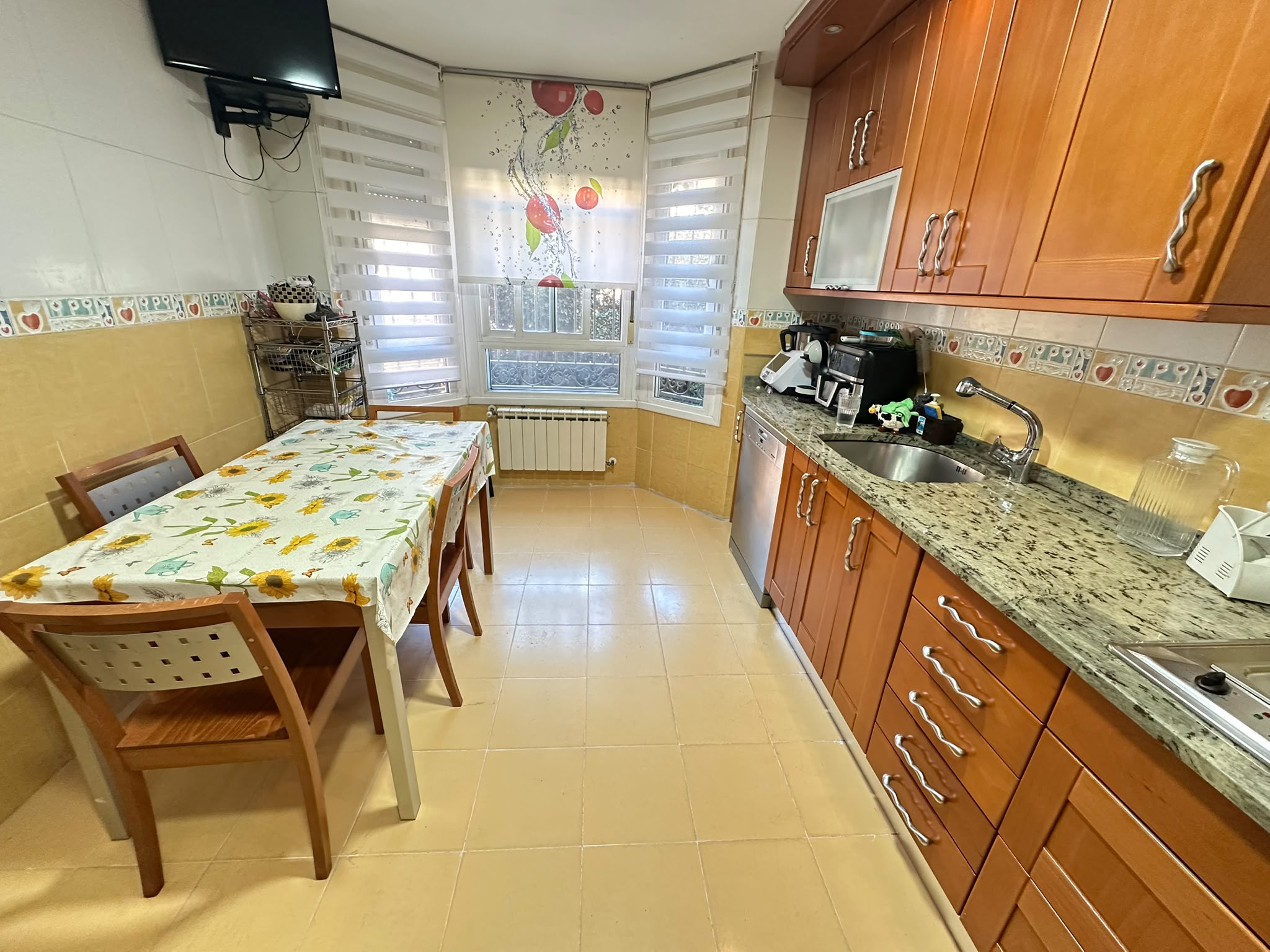 ESPECTACULAR CHALET DE 4 PLANTAS CON PISCINA PRIVADA EN LA ERMITA – PARLA — Casalia Inmobiliaria, Parla (foto 11 de 36)