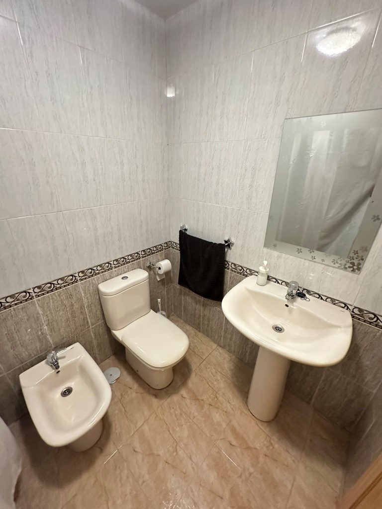 PISO EN EL CENTRO DE PARLA DE 2 HABITACIÓNES Y DOS BAÑOS — Casalia Inmobiliaria, Parla (foto 19 de 20)