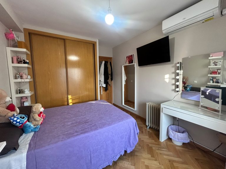 ESPECTACULAR CHALET EN EL LEGUARIO – PARLA — Casalia Inmobiliaria, Parla (foto 28 de 36)