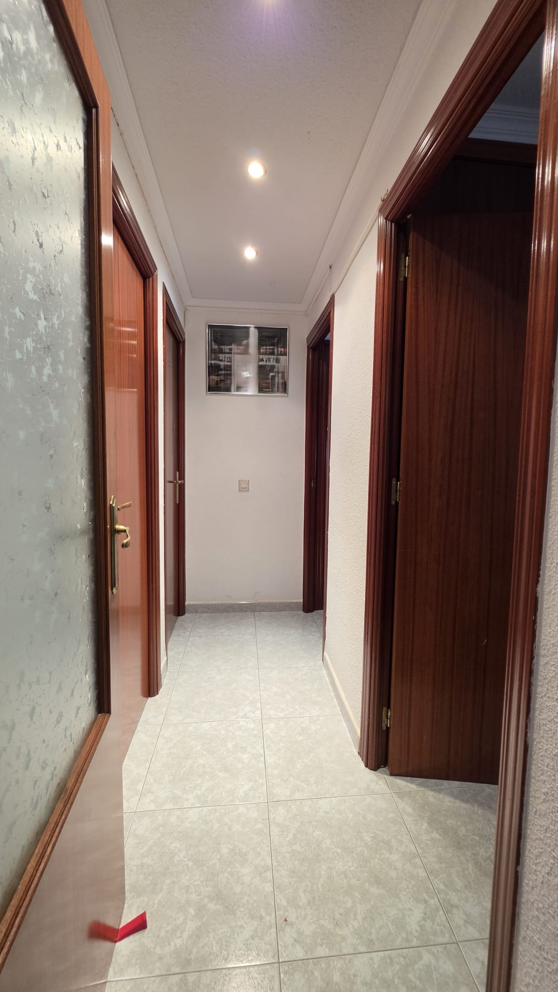 PISO EN VENTA DE 3 HABITACIONES, 2 BAÑOS Y ASCENSOR EN ZONA REYES. — Casalia Inmobiliaria, Parla (foto 16 de 22)