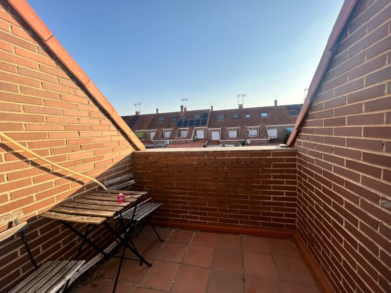 ESPECTACULAR CHALET EN EL LEGUARIO – PARLA — Casalia Inmobiliaria, Parla (foto 33 de 36)