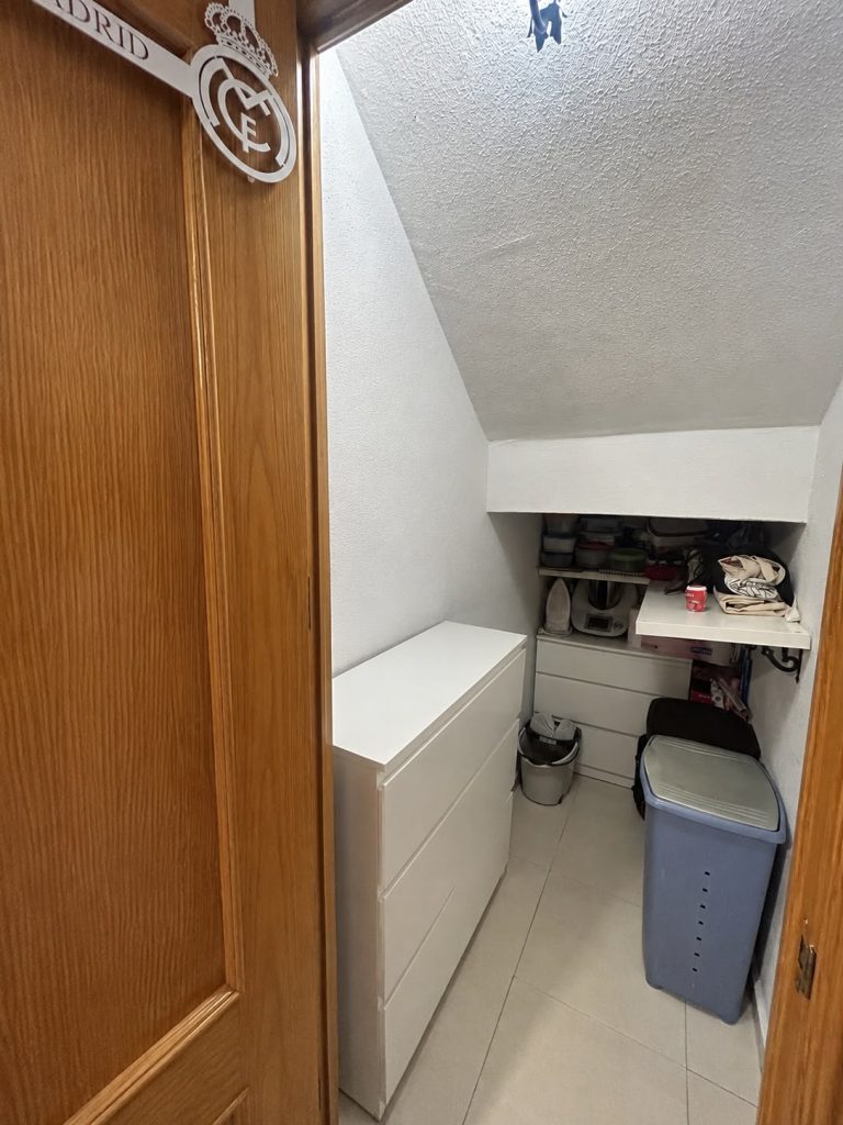 ESPECTACULAR CHALET EN EL LEGUARIO – PARLA — Casalia Inmobiliaria, Parla (foto 35 de 36)