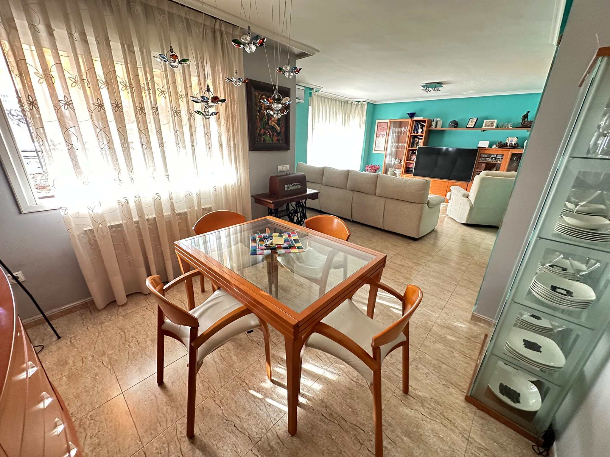 ESPECTACULAR CHALET DE 4 PLANTAS CON PISCINA PRIVADA EN LA ERMITA – PARLA — Casalia Inmobiliaria, Parla (foto 8 de 36)