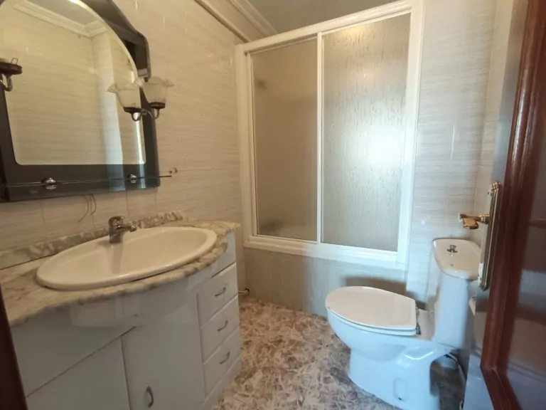 PISO EN VENTA EN PARLA – ZONA REYES CATÓLICOS — Casalia Inmobiliaria, Parla (foto 15 de 24)