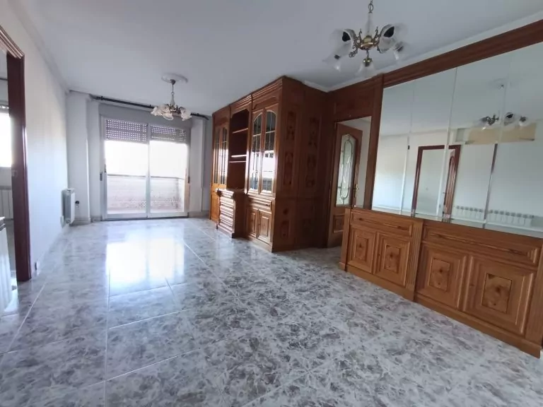 PISO EN VENTA EN PARLA – ZONA REYES CATÓLICOS — Casalia Inmobiliaria, Parla (foto 2 de 24)