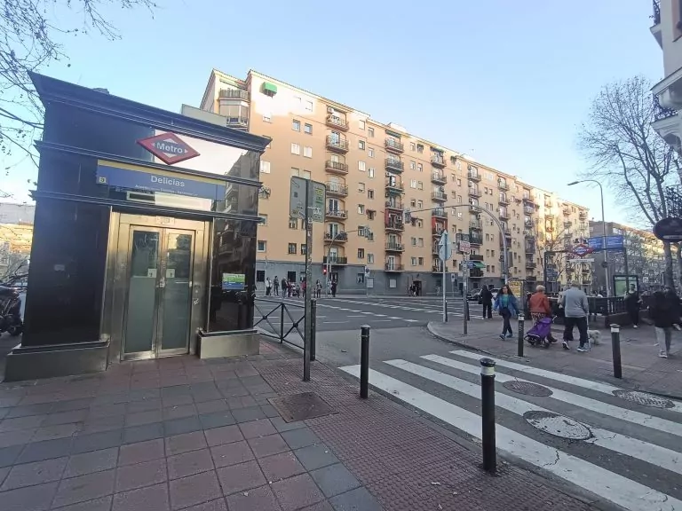 PISO EN VENTA EN MADRID – ZONA DELICIAS — Casalia Inmobiliaria, Parla (foto 16 de 17)
