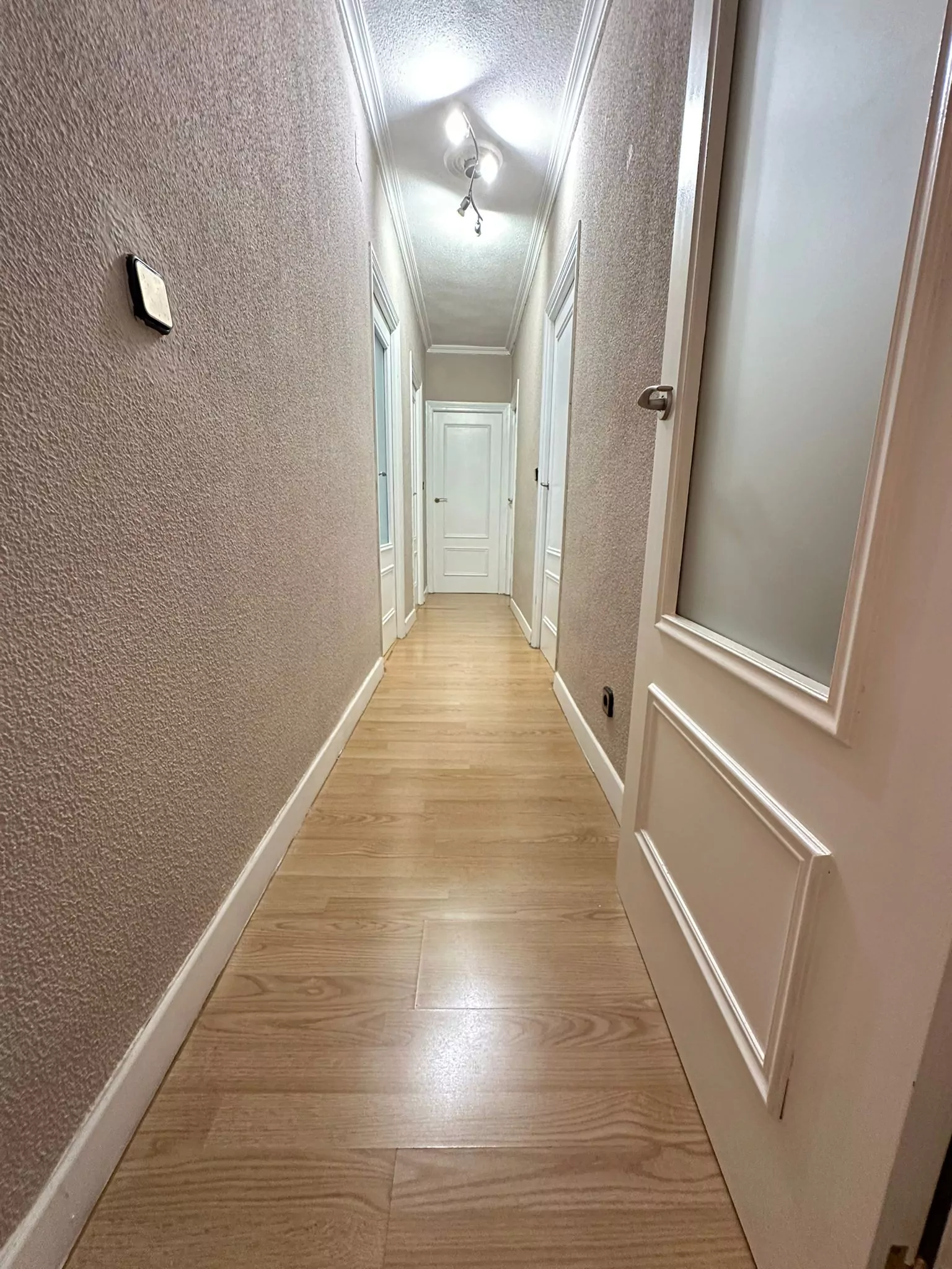 PISO EN VENTA EN PARLA – ZONA REYES CATÓLICOS — Casalia Inmobiliaria, Parla (foto 11 de 24)