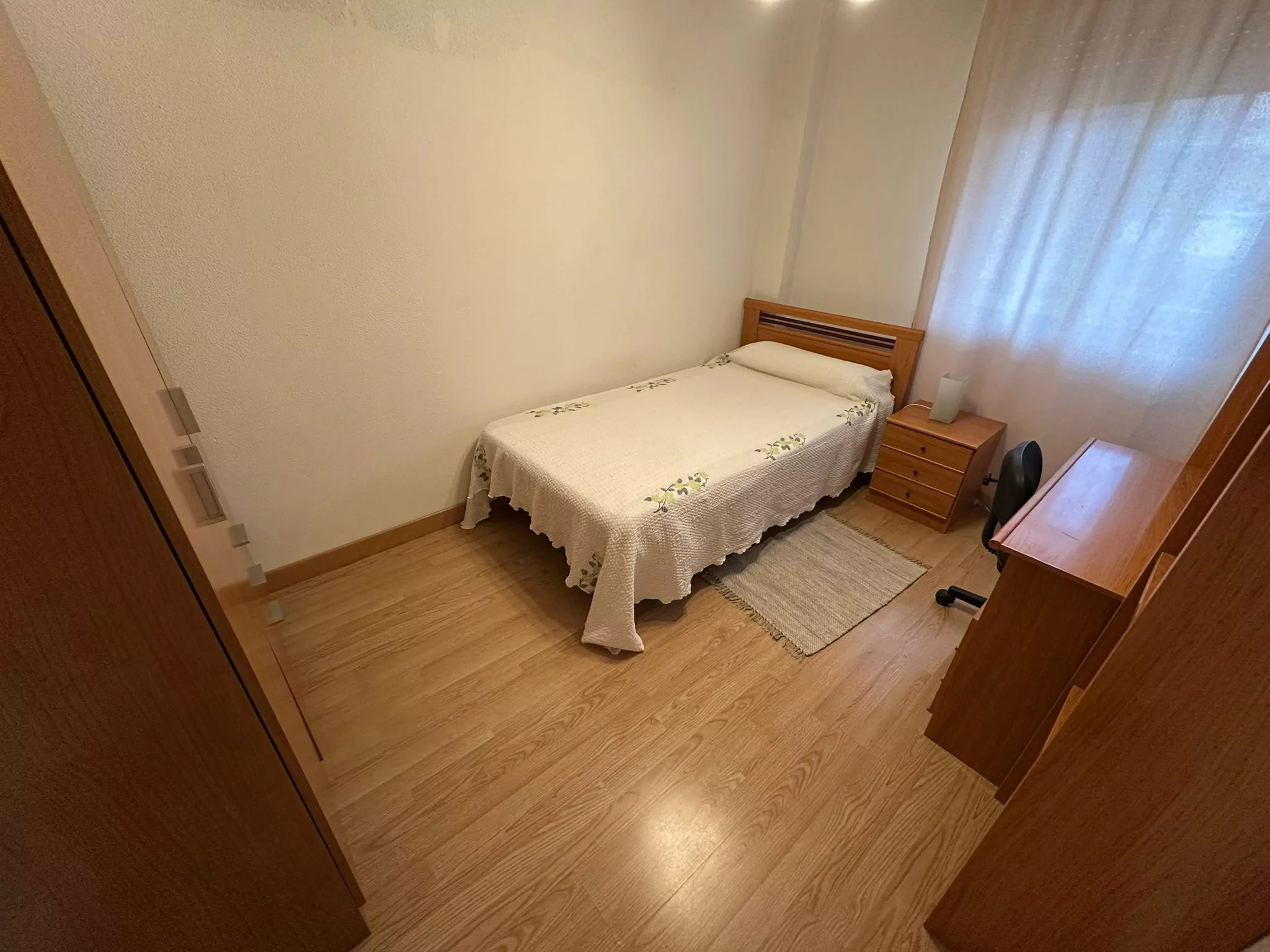 PISO EN VENTA EN PARLA – ZONA REYES CATÓLICOS — Casalia Inmobiliaria, Parla (foto 17 de 24)