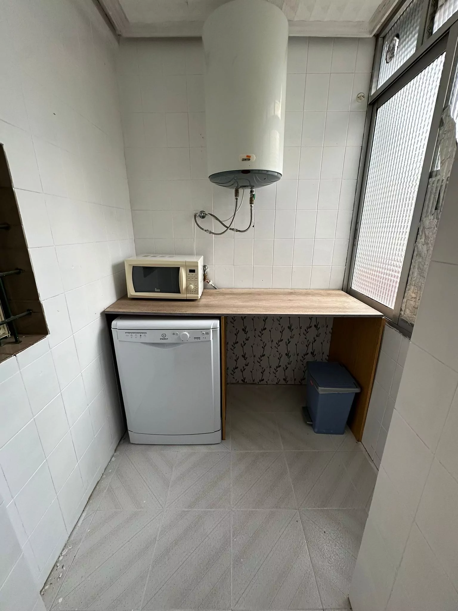 PISO EN VENTA EN PARLA – ZONA REYES CATÓLICOS — Casalia Inmobiliaria, Parla (foto 9 de 24)