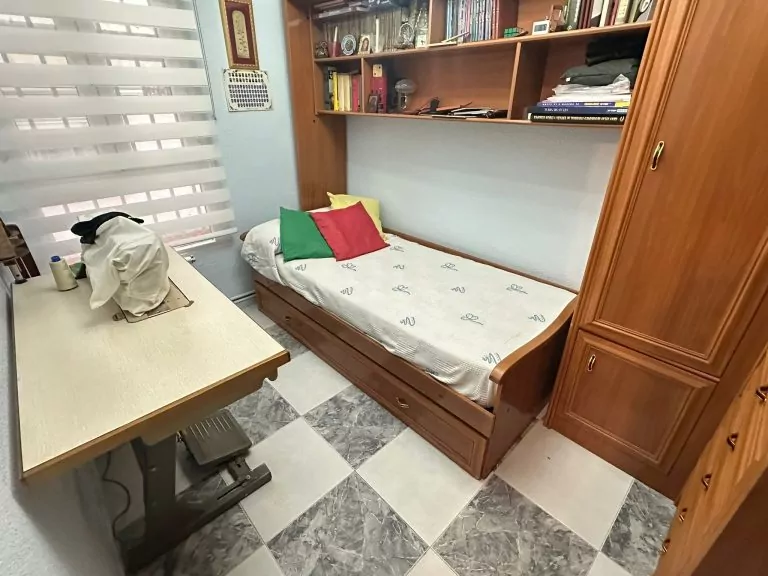 PISO BAJO EN VENTA EN PARLA ZONA – EL NIDO LAS FUENTES — Casalia Inmobiliaria, Parla (foto 11 de 18)