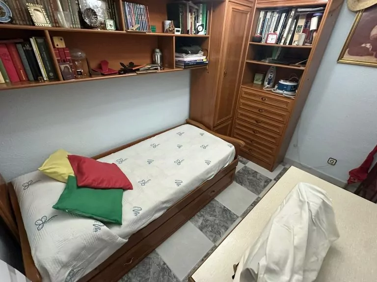 PISO BAJO EN VENTA EN PARLA ZONA – EL NIDO LAS FUENTES — Casalia Inmobiliaria, Parla (foto 12 de 18)