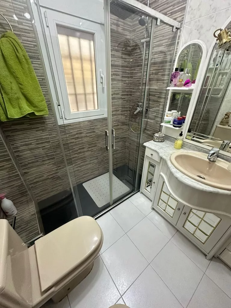 PISO BAJO EN VENTA EN PARLA ZONA – EL NIDO LAS FUENTES — Casalia Inmobiliaria, Parla (foto 15 de 18)