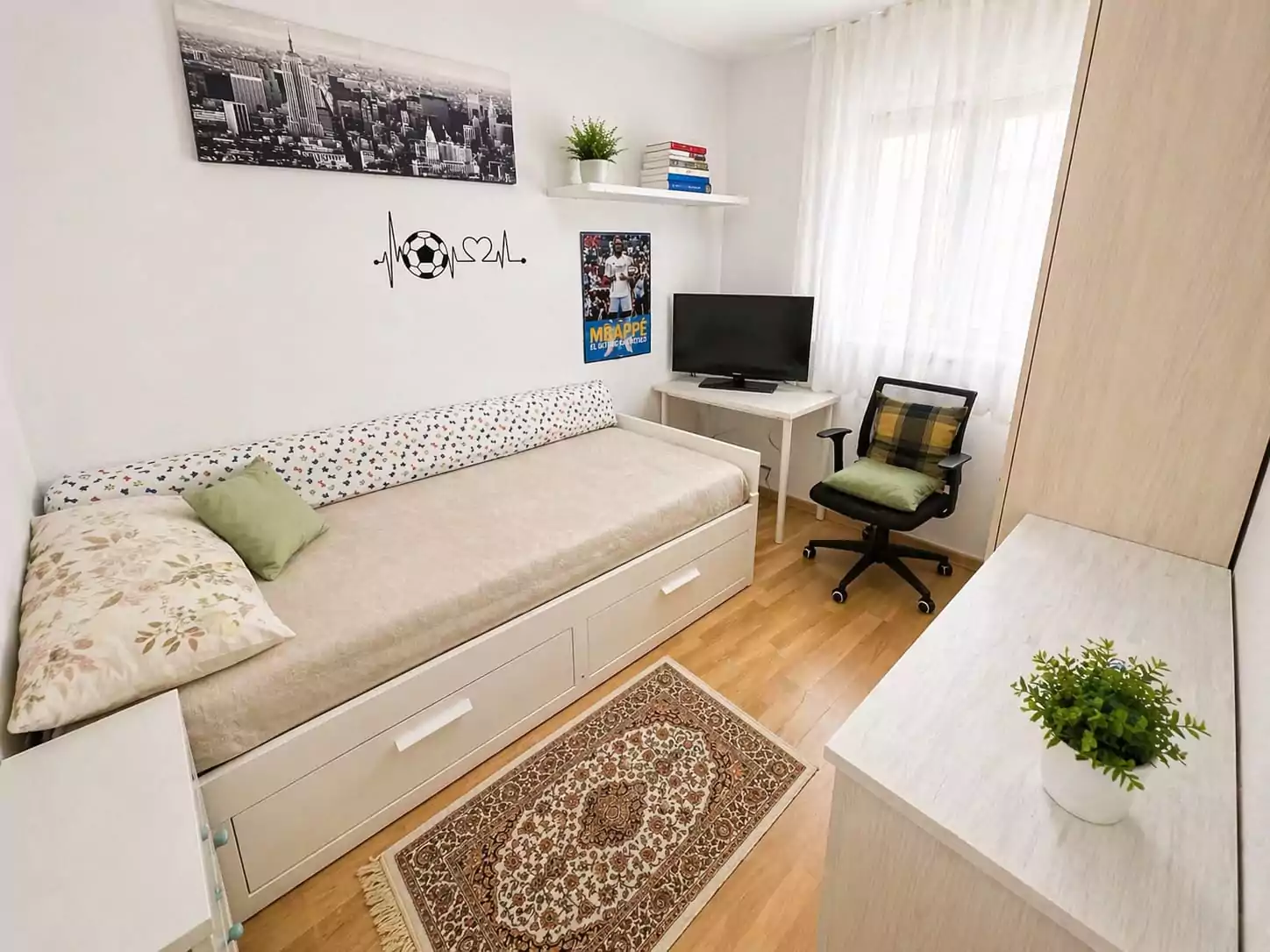 PISO EN VENTA EN PARLA – ZONA FUENTEBELLA — Casalia Inmobiliaria, Parla (foto 8 de 19)