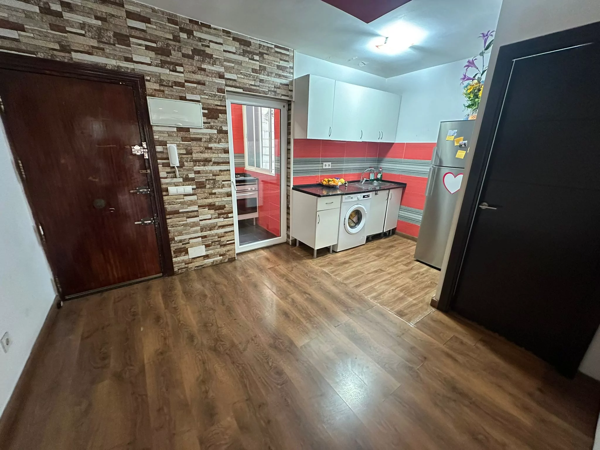 PISO EN VENTA EN PARLA – ZONA REYES CATÓLICOS — Casalia Inmobiliaria, Parla (foto 8 de 21)