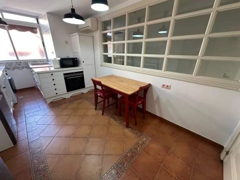 PISO SEMINUEVO VENTA EN PARLA EN LA URBANIZACIÓN ATENAS CON GARAJE-ZONA LAS LAGUNAS — Casalia Inmobiliaria, Parla (foto 7 de 35)