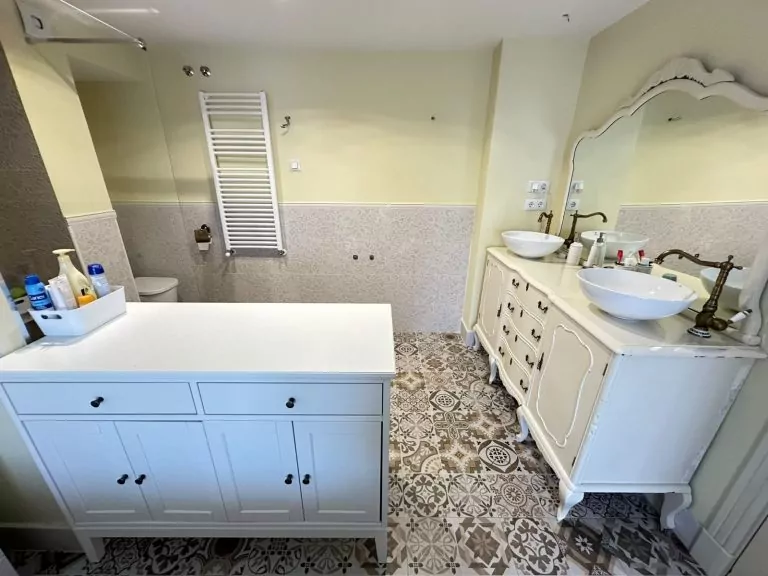 PISO SEMINUEVO VENTA EN PARLA EN LA URBANIZACIÓN ATENAS CON GARAJE-ZONA LAS LAGUNAS — Casalia Inmobiliaria, Parla (foto 21 de 35)