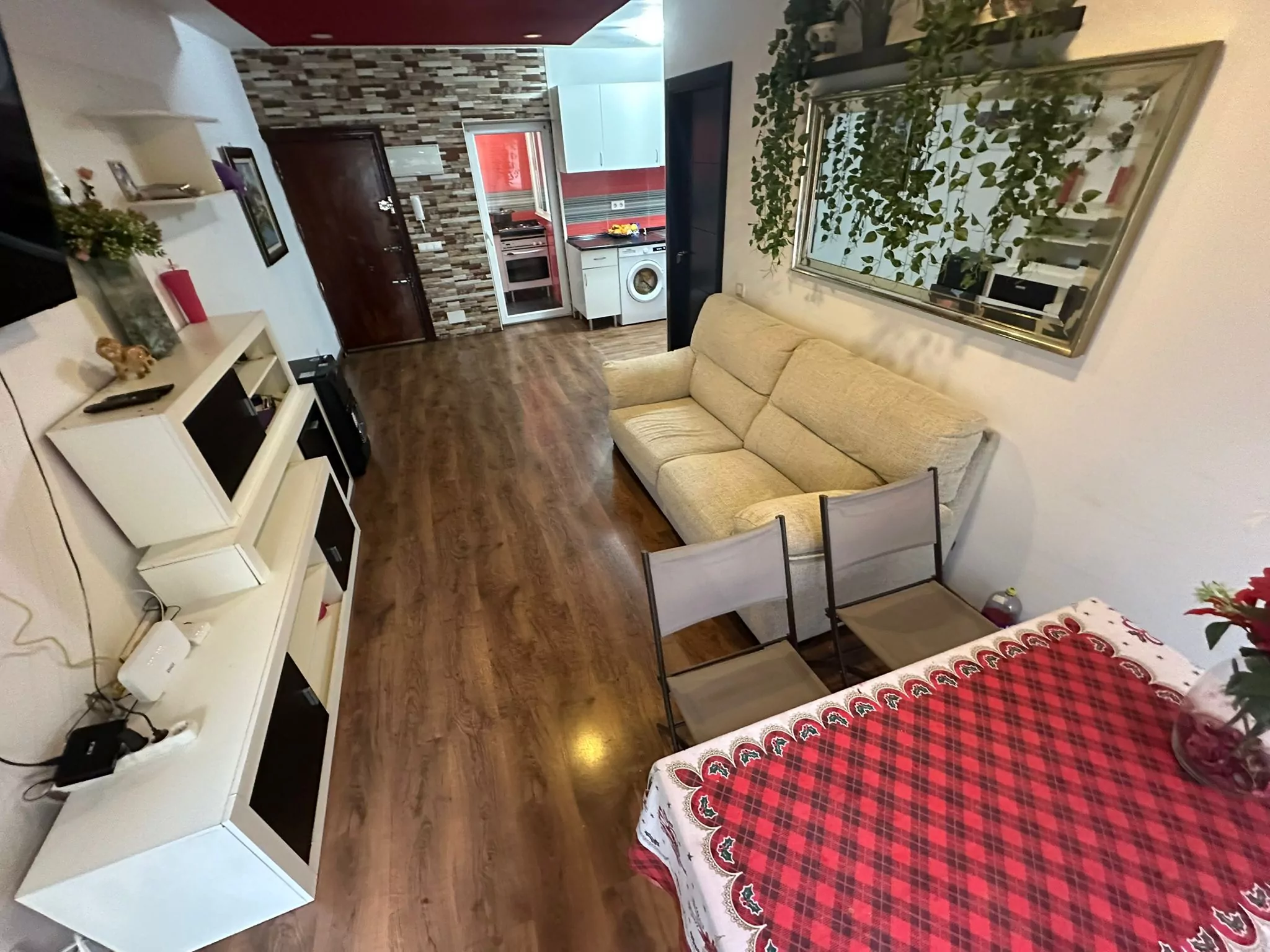 PISO EN VENTA EN PARLA – ZONA REYES CATÓLICOS — Casalia Inmobiliaria, Parla (foto 2 de 21)