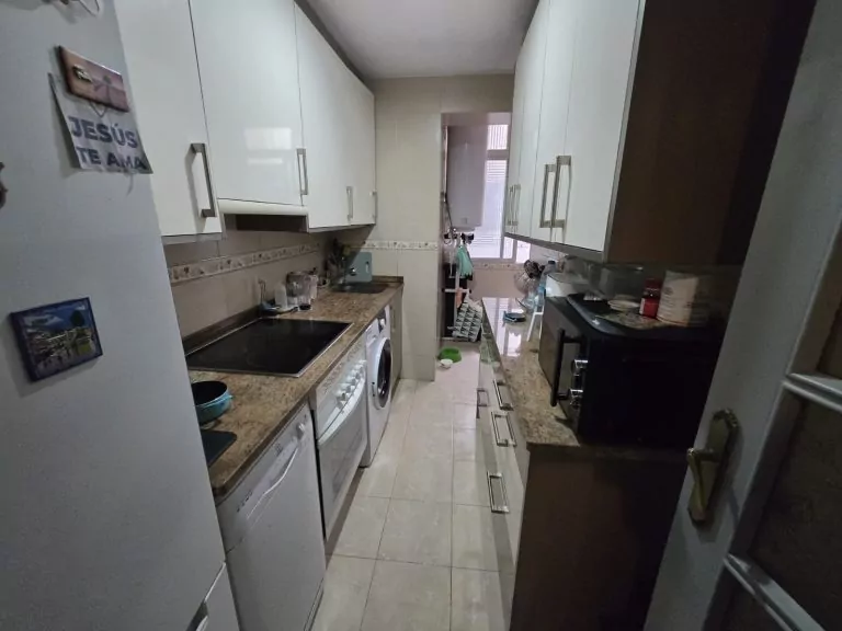 PISO EN VENTA EN PARLA – ZONA PINTORES — Casalia Inmobiliaria, Parla (foto 3 de 11)