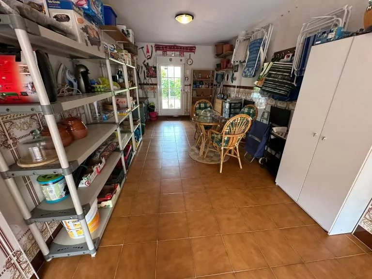 CHALET ADOSADO EN VENTA EN PARLA – ZONA LAS AMÉRICAS — Casalia Inmobiliaria, Parla (foto 47 de 47)