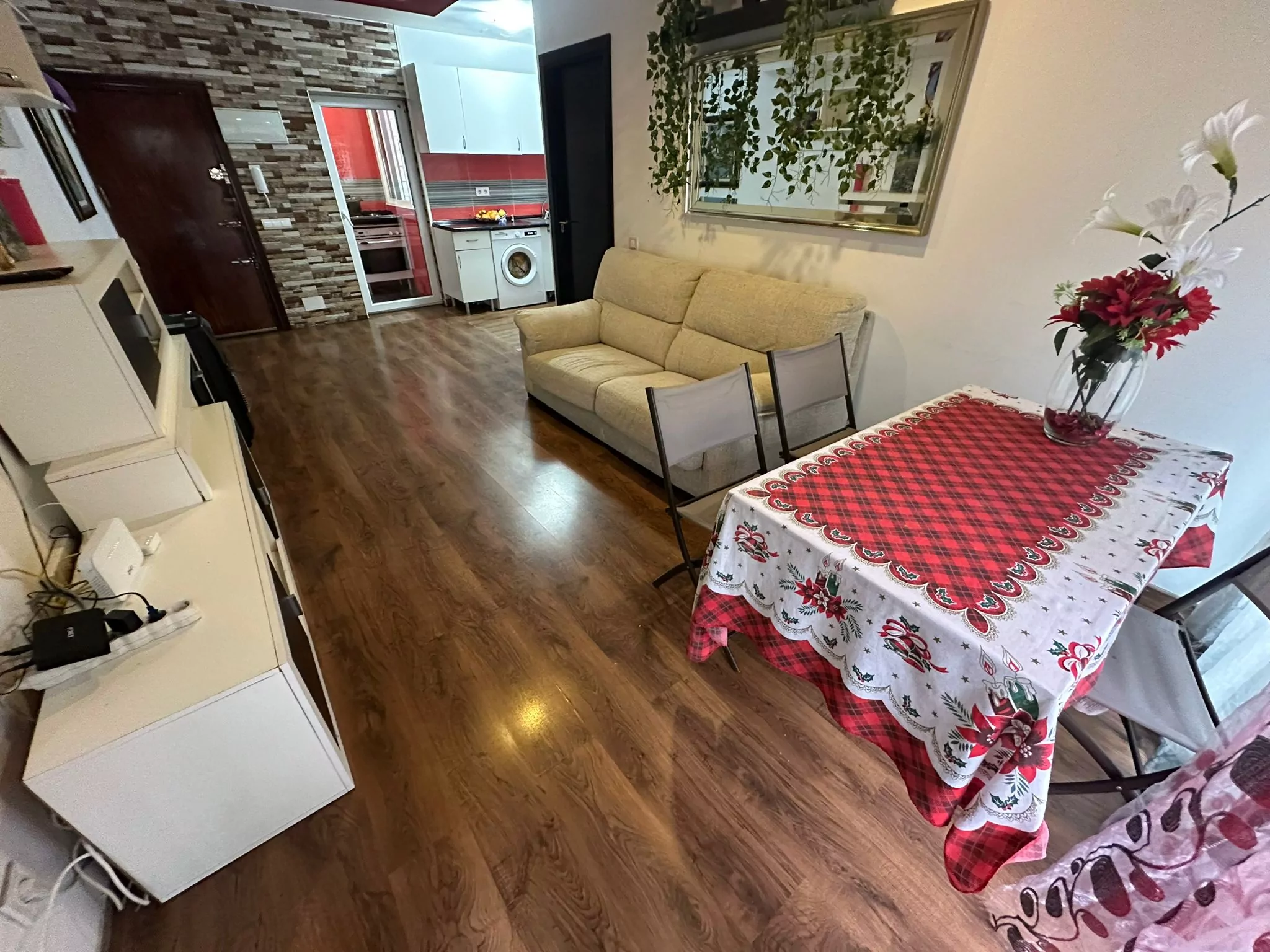 PISO EN VENTA EN PARLA – ZONA REYES CATÓLICOS — Casalia Inmobiliaria, Parla (foto 4 de 21)