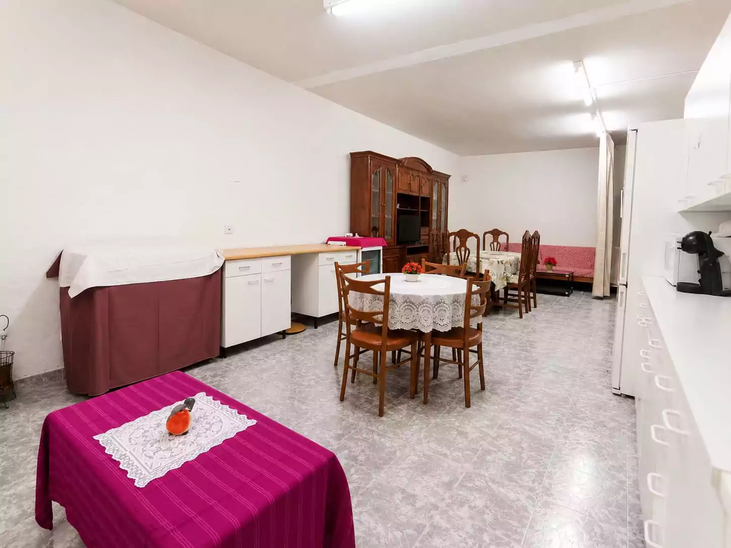 CHALET INDEPENDIENTE CON MÁS DE 1.000 M2 DE PARCELA EN VENTA EN PALOMEQUE-TOLEDO — Casalia Inmobiliaria, Parla (foto 18 de 40)