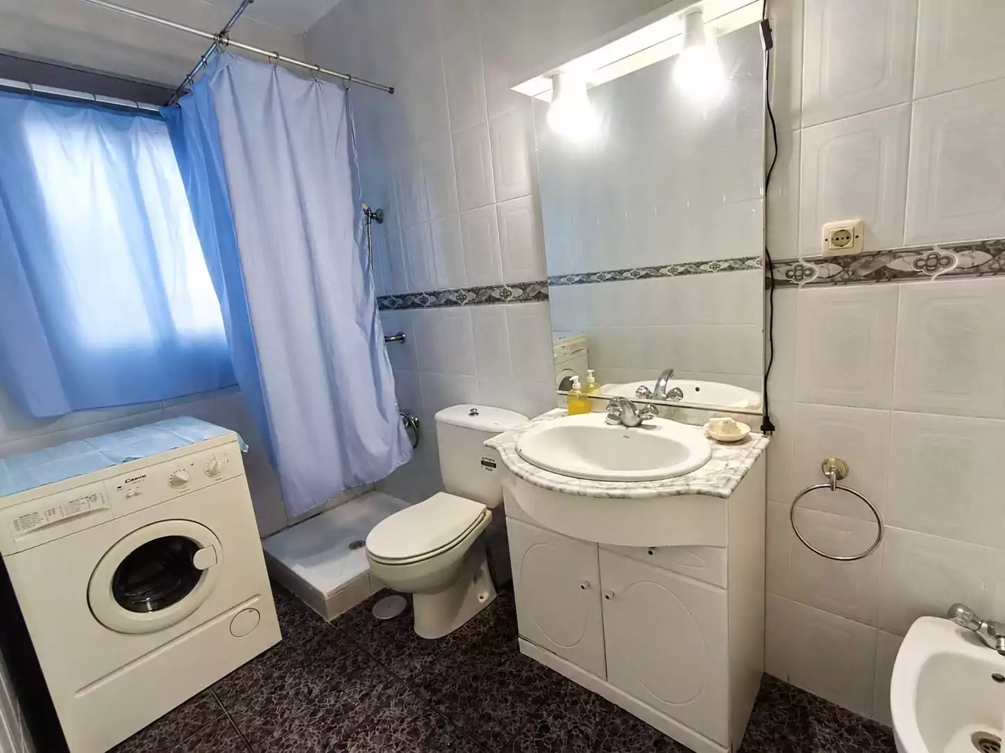 CHALET INDEPENDIENTE CON MÁS DE 1.000 M2 DE PARCELA EN VENTA EN PALOMEQUE-TOLEDO — Casalia Inmobiliaria, Parla (foto 23 de 40)