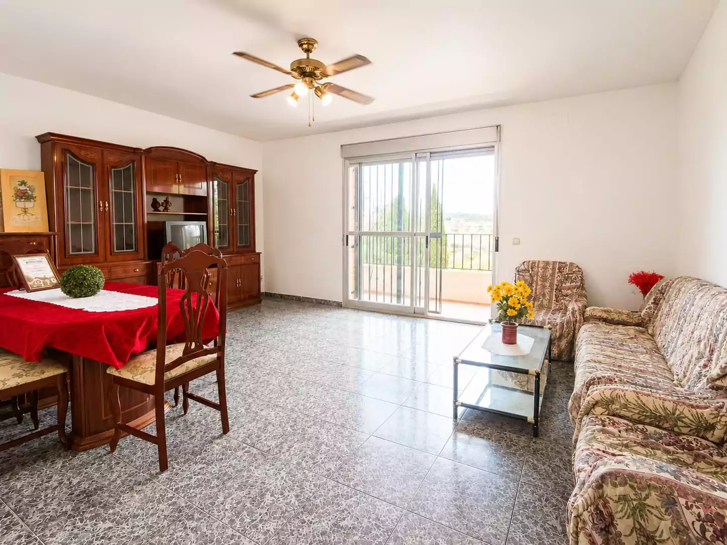 CHALET INDEPENDIENTE CON MÁS DE 1.000 M2 DE PARCELA EN VENTA EN PALOMEQUE-TOLEDO — Casalia Inmobiliaria, Parla (foto 25 de 40)