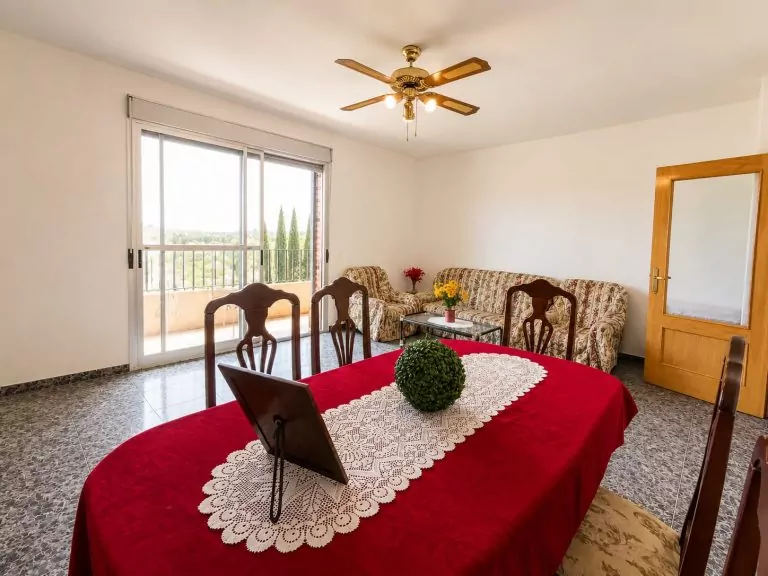 CHALET INDEPENDIENTE CON MÁS DE 1.000 M2 DE PARCELA EN VENTA EN PALOMEQUE-TOLEDO — Casalia Inmobiliaria, Parla (foto 27 de 40)