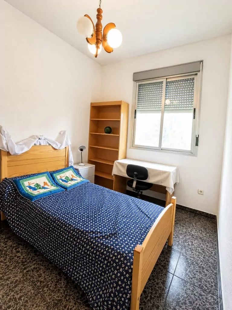 CHALET INDEPENDIENTE CON MÁS DE 1.000 M2 DE PARCELA EN VENTA EN PALOMEQUE-TOLEDO — Casalia Inmobiliaria, Parla (foto 35 de 40)