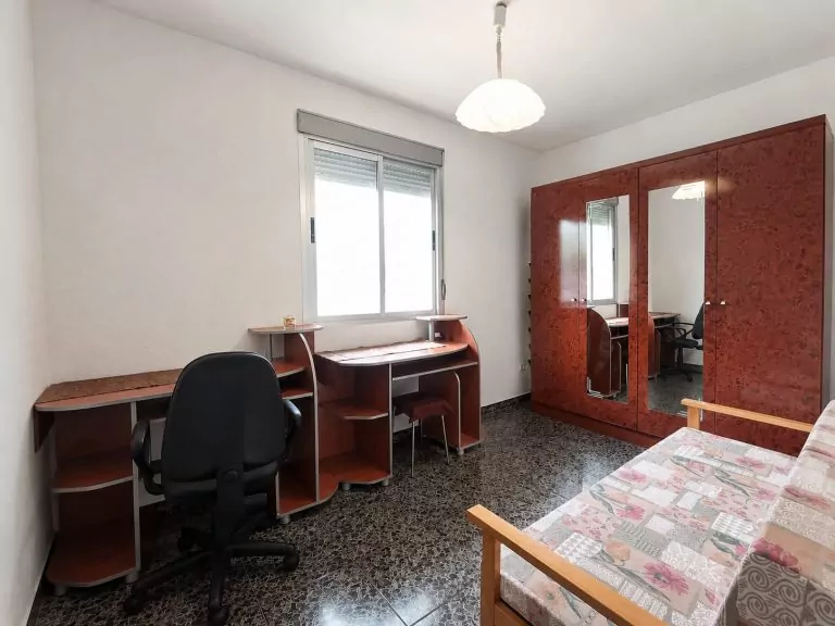 CHALET INDEPENDIENTE CON MÁS DE 1.000 M2 DE PARCELA EN VENTA EN PALOMEQUE-TOLEDO — Casalia Inmobiliaria, Parla (foto 36 de 40)