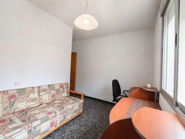 CHALET INDEPENDIENTE CON MÁS DE 1.000 M2 DE PARCELA EN VENTA EN PALOMEQUE-TOLEDO — Casalia Inmobiliaria, Parla (foto 37 de 40)
