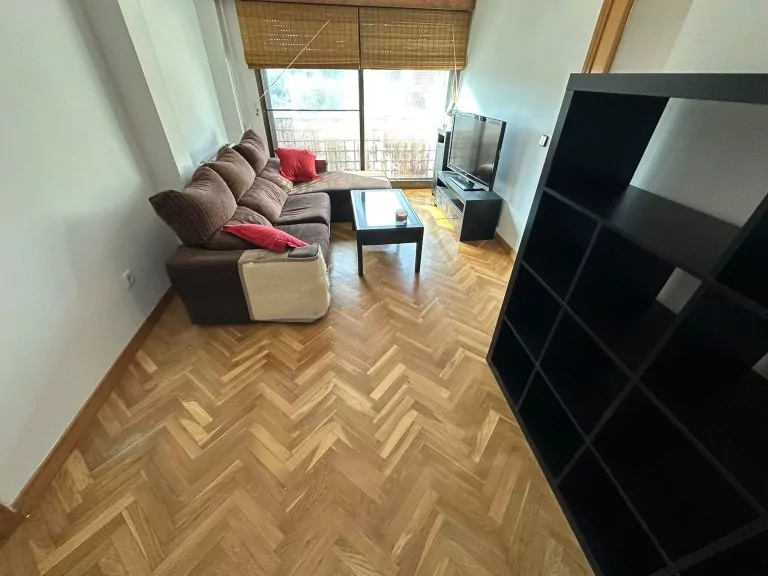 PISO EN VENTA EN PINTO – ZONA BUENOS AIRES — Casalia Inmobiliaria, Parla (foto 3 de 16)