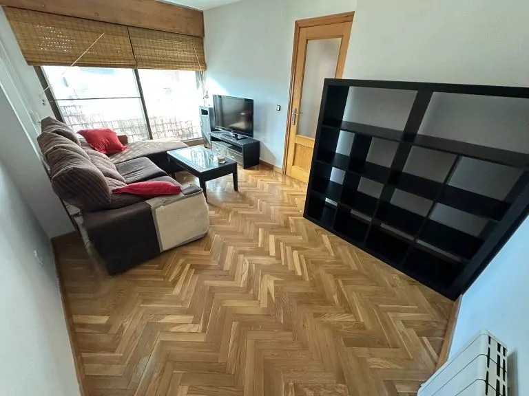PISO EN VENTA EN PINTO – ZONA BUENOS AIRES — Casalia Inmobiliaria, Parla (foto 4 de 16)