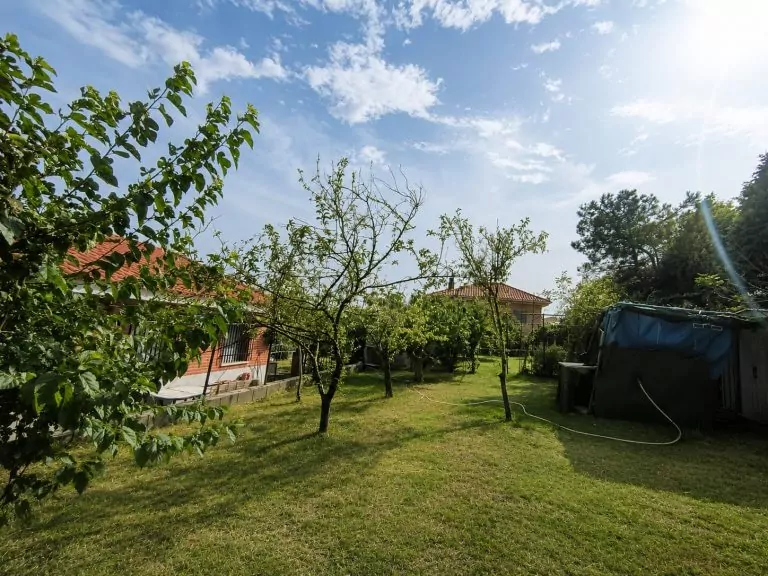CHALET INDEPENDIENTE CON MÁS DE 1.000 M2 DE PARCELA EN VENTA EN PALOMEQUE-TOLEDO — Casalia Inmobiliaria, Parla (foto 10 de 40)