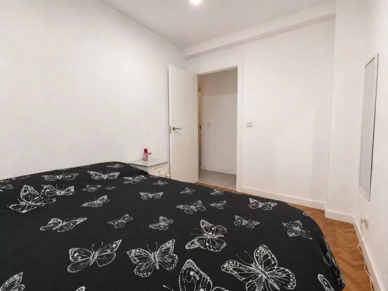 PISO REFORMADO EN VENTA EN PARLA – ZONA REYES — Casalia Inmobiliaria, Parla (foto 12 de 18)