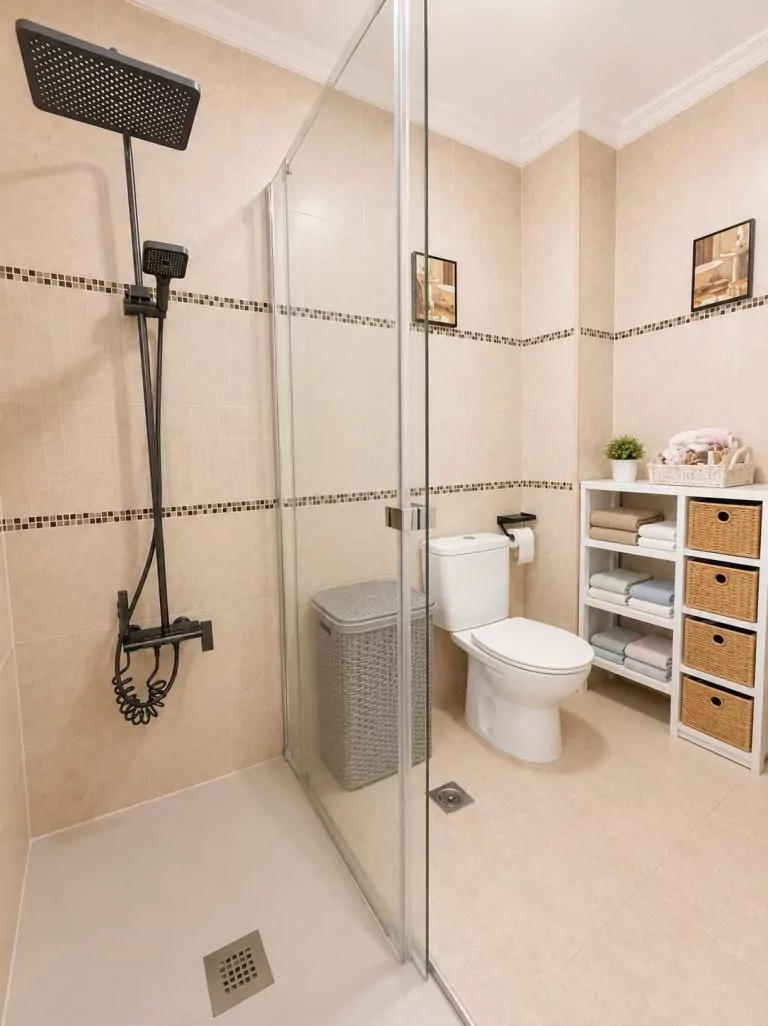 PISO REFORMADO EN VENTA EN PARLA – ZONA REYES — Casalia Inmobiliaria, Parla (foto 18 de 18)