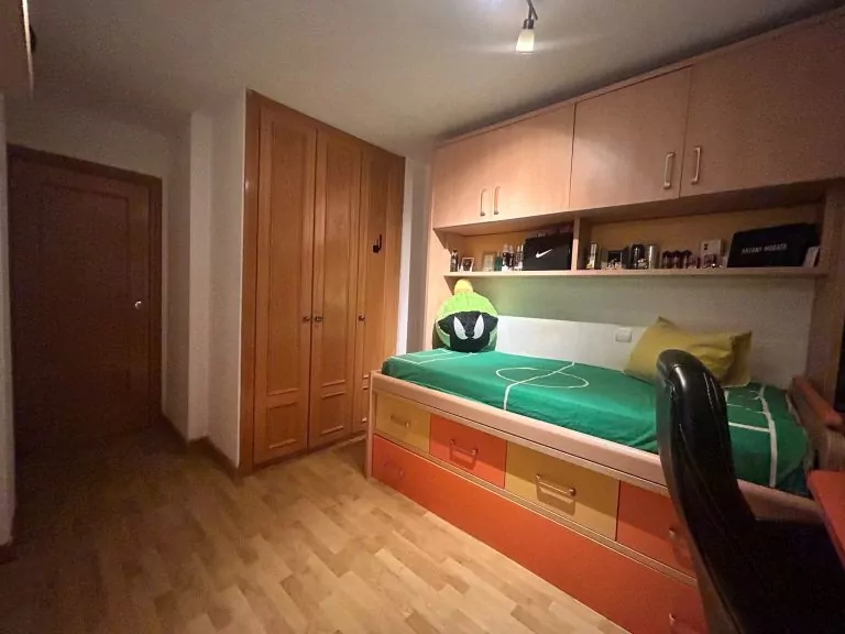 PISO SEMINUEVO EN VENTA EN PARLA – ZONA EL NIDO LAS FUENTES — Casalia Inmobiliaria, Parla (foto 22 de 30)