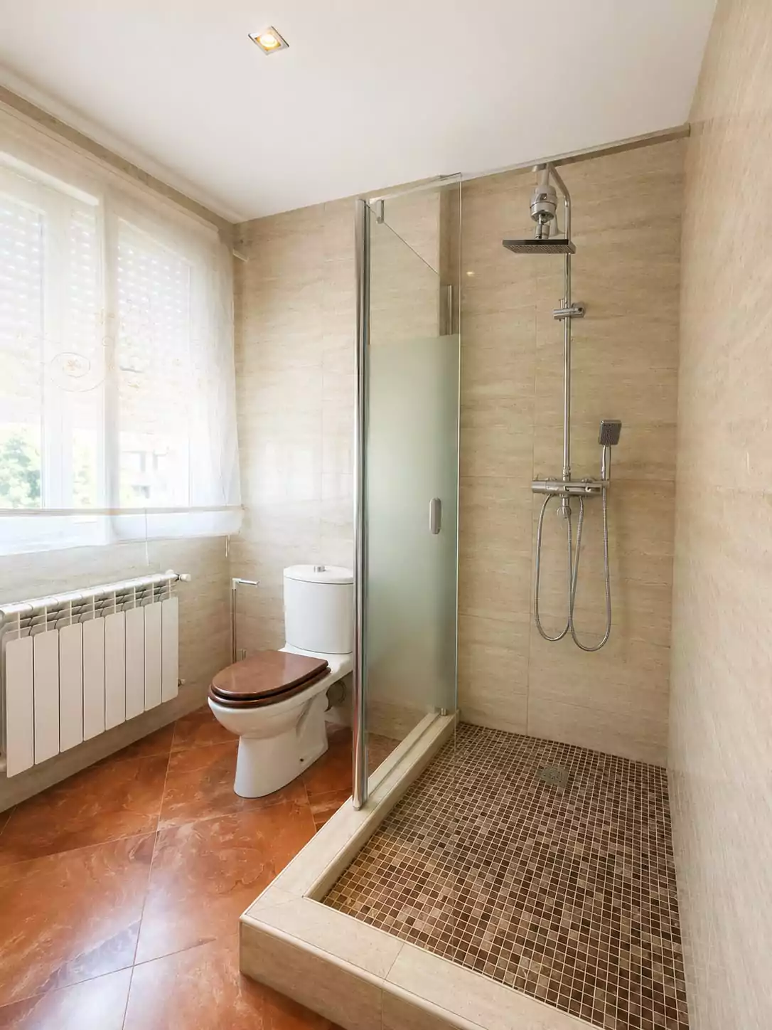 CHALET PAREADO EN VENTA EN ILLESCAS – ZONA EL SEÑORÍO DE ILLESCAS — Casalia Inmobiliaria, Parla (foto 21 de 32)