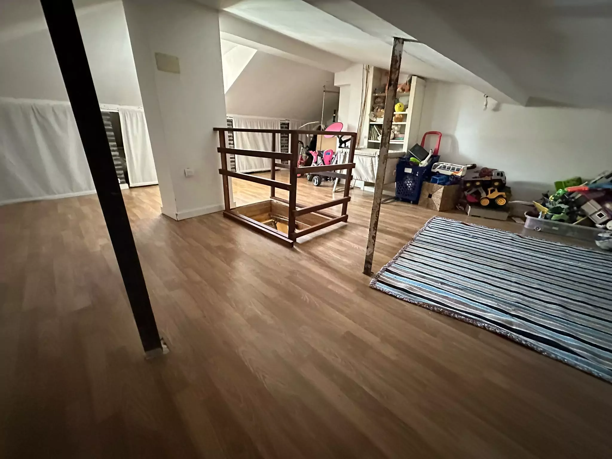 PISO EN PRIMERA PLANTA SIN ASCENSOR EN VENTA EN PARLA – ZONA CENTRO — Casalia Inmobiliaria, Parla (foto 22 de 22)