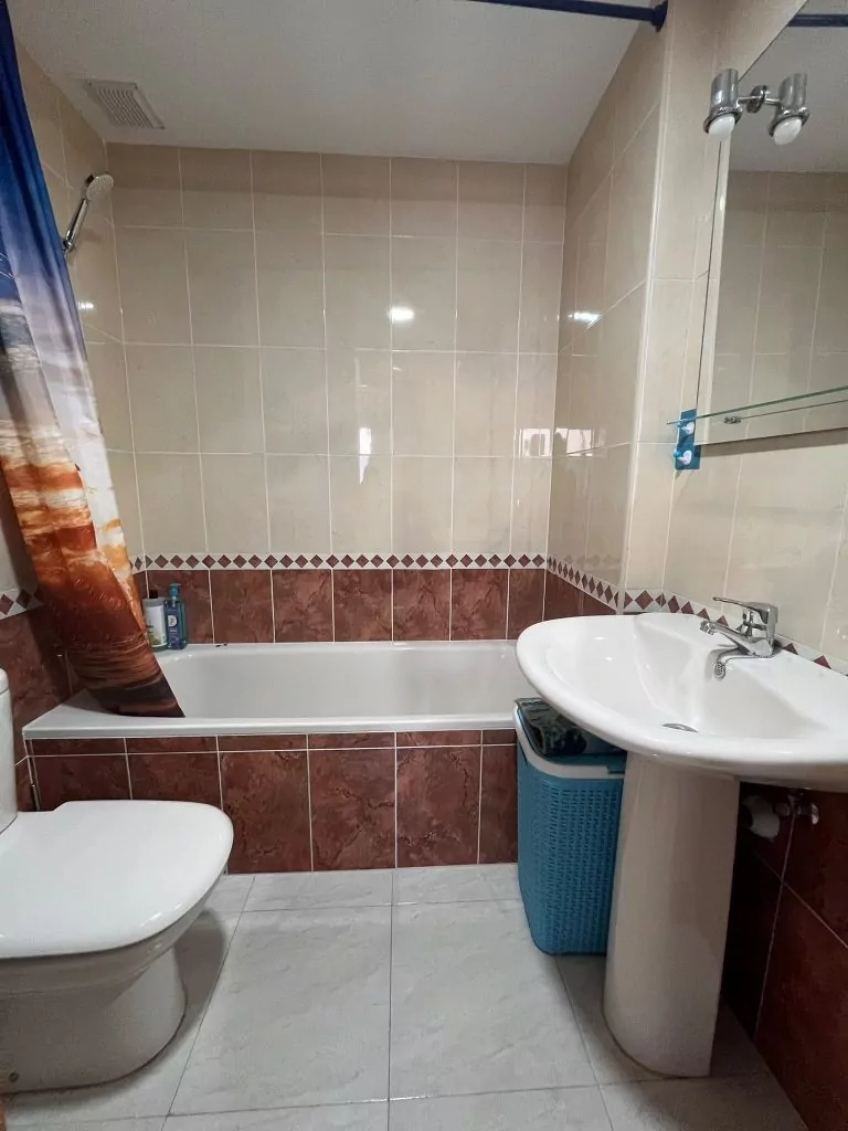 PISO CON PLAZA DE GARAJE EN VENTA EN PARLA – ZONA REYES — Casalia Inmobiliaria, Parla (foto 25 de 42)