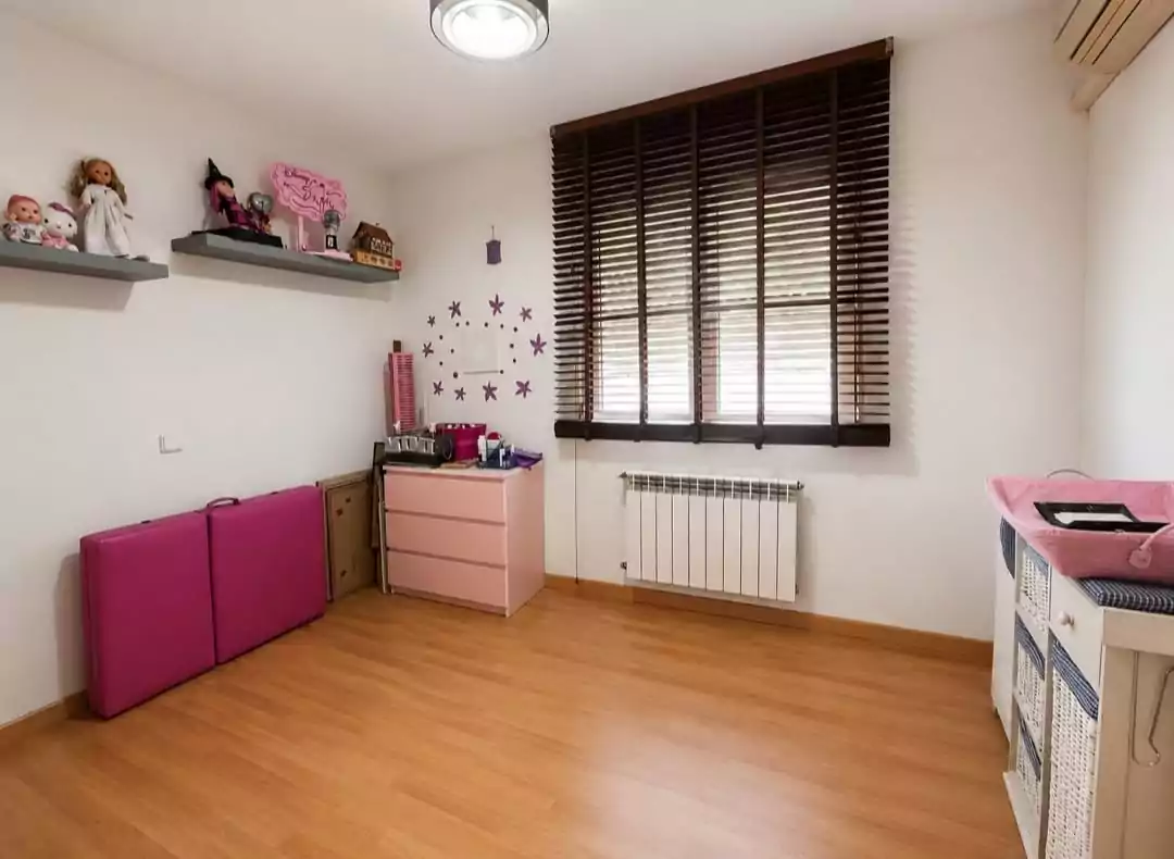 CHALET PAREADO EN VENTA EN ILLESCAS – ZONA EL SEÑORÍO DE ILLESCAS — Casalia Inmobiliaria, Parla (foto 27 de 32)