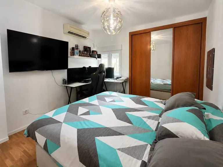 PISO REFORMADO EN VENTA EN PARLA – ZONA REYES — Casalia Inmobiliaria, Parla (foto 9 de 18)