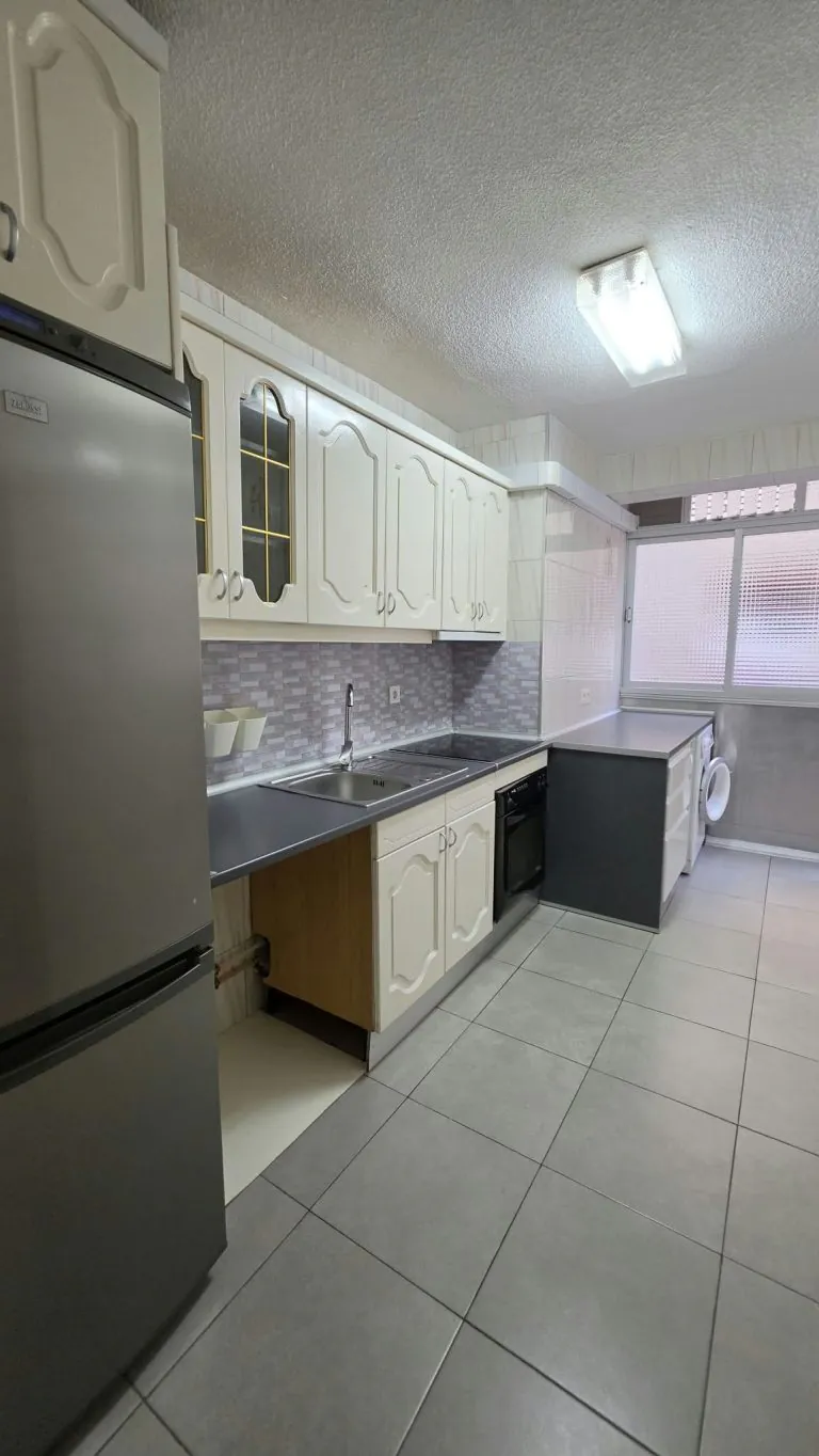 PISO EN VENTA EN PARLA – ZONA VILLAYUVENTUS I — Casalia Inmobiliaria, Parla (foto 10 de 29)
