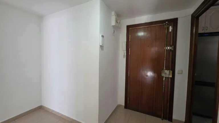 PISO EN VENTA EN PARLA – ZONA VILLAYUVENTUS I — Casalia Inmobiliaria, Parla (foto 15 de 29)