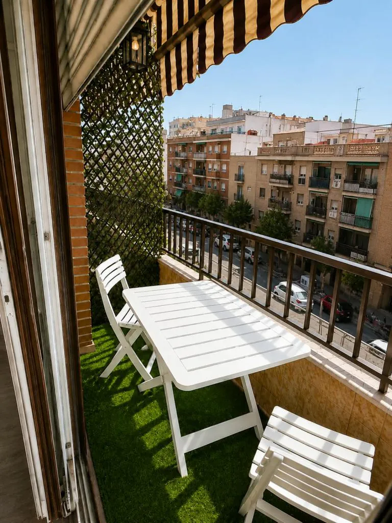 CASA INDEPENDIENTE CON 5 HABITACIONES ADAPTADA PARA ALQUILER DE HABITACIONES EN PARLA – ZONA CENTRO — Casalia Inmobiliaria, Parla (foto 23 de 47)