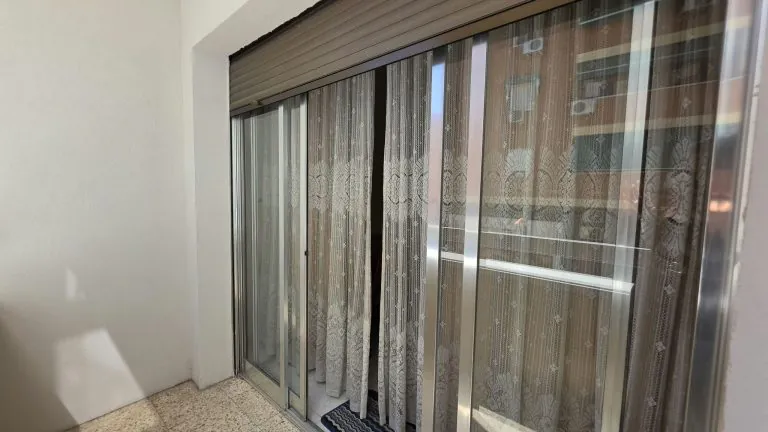 PISO EN 1ª PLANTA CON ASCENSOR EN VENTA EN PARLA – ZONA REYES CATÓLICOS — Casalia Inmobiliaria, Parla (foto 5 de 25)