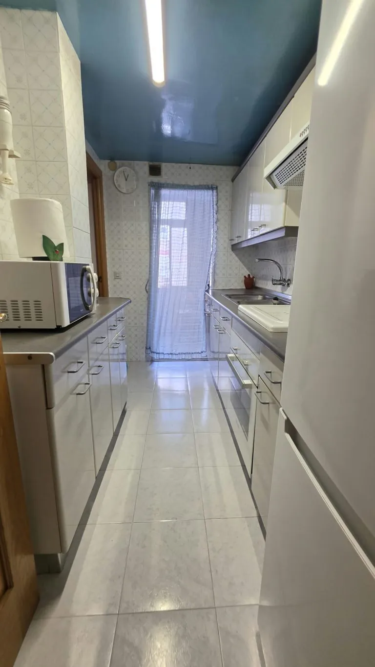 PISO EN 1ª PLANTA CON ASCENSOR EN VENTA EN PARLA – ZONA REYES CATÓLICOS — Casalia Inmobiliaria, Parla (foto 8 de 25)