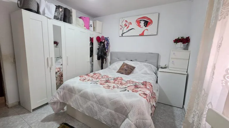 PISO EN VENTA DE 3 HABITACIONES, 2 BAÑOS Y ASCENSOR EN ZONA REYES. — Casalia Inmobiliaria, Parla (foto 11 de 22)