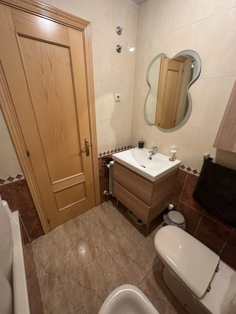 PISO EN EL CENTRO DE PARLA DE 2 HABITACIÓNES Y DOS BAÑOS — Casalia Inmobiliaria, Parla (foto 16 de 20)