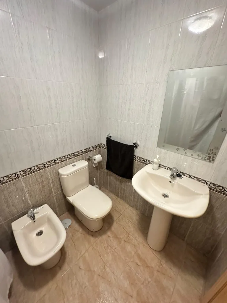 PISO EN EL CENTRO DE PARLA DE 2 HABITACIÓNES Y DOS BAÑOS — Casalia Inmobiliaria, Parla (foto 19 de 20)